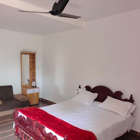 Sunshine Service Villa Kannur Dış mekan fotoğraf